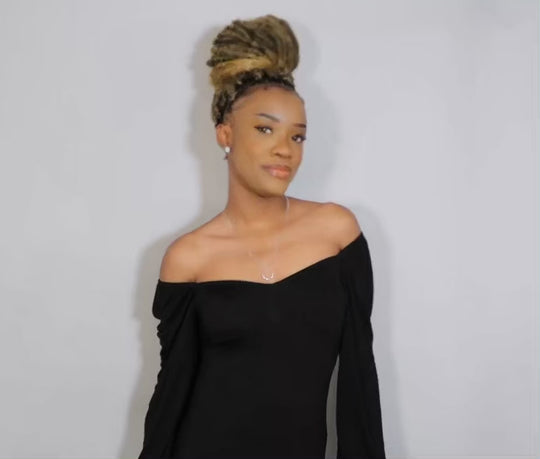 CURLY CAPUCCI LOCS 26"